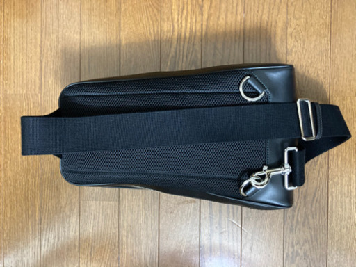 GUCCI ボディバッグ