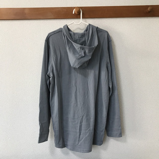 アンダーアーマー　長袖Tシャツの画像