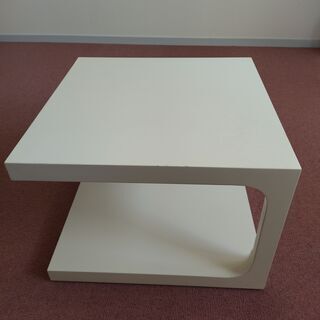 センターテーブル