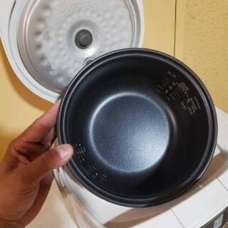 炊飯器　タイガー　３合炊　の画像