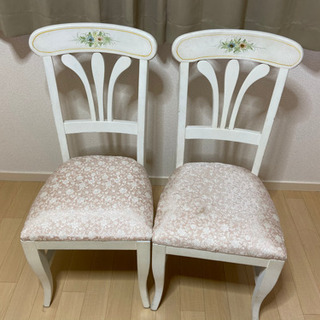 アンティークチェア✨の画像
