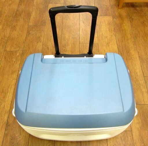 IGLOO クーラーボックス 58L 幅69×奥44×高51 ブルー/ホワイト イグルー