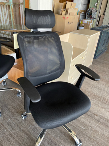 オフィチェア　3980円