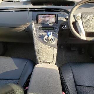 プリウス S 車検２年付き★諸費用コミ★ETC★フルセグTV★社外ナビ★格安にて！

の画像