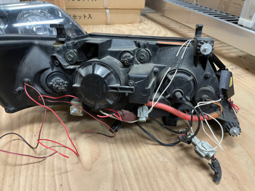 C35ローレル ヘッドライト キセノン