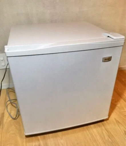 格安★ハイアール　コンパクト冷凍庫　美品★