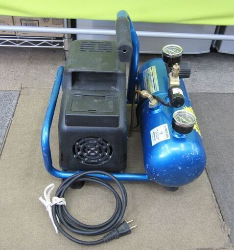 北海道のその他 藤原産業☆エアーコンプレッサー AM02-04N 室内用 電動 