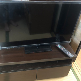 32型　テレビ　Panasonic