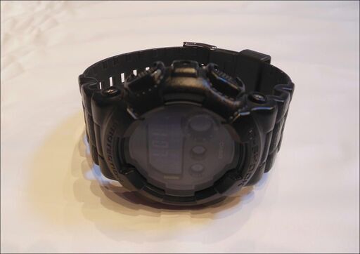 ★★　Ｇ－ＳＨＯＣＫ　［ＧＤ－１２０　ＲＴ］　文字盤までブラック！　使用頻度少！　★★