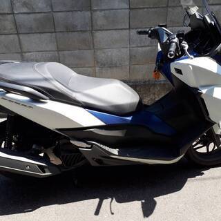 フォルツァ１２５EUの画像