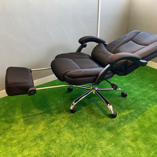 リクライニングチェアー オットマン付きの画像