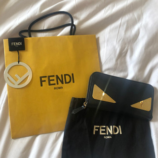 FENDI モンスター財布