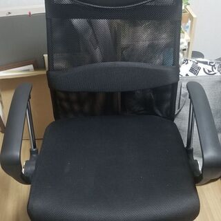 オフィスチェア（ブラック）