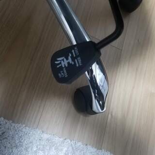 オフィスチェア（ブラック）の画像