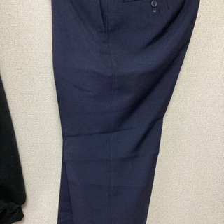 スラックス４本の画像