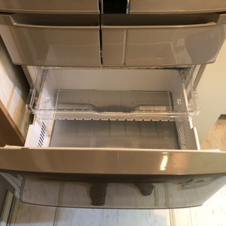 家族向け！冷蔵庫！2014年製のためまだ全然使えます。の画像