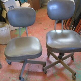 事務用椅子ですがキャスター付きですので手加工DIY作業や農作業に...