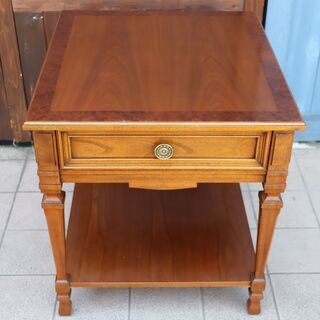 DREXEL HERITAGE(ドレクセルヘリテイジ)のマホガニー材を使用した