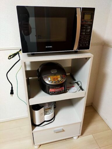 電子レンジ、IH炊飯器、フードプロセッサー、台セット売り！