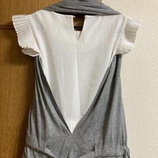 ベスト　グレーデザインベストの画像