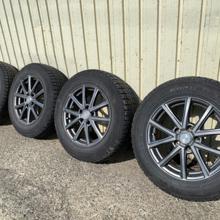 冬タイヤホイルセット　205/65/R16