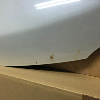 ワゴンr  ボンネットの画像