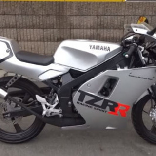 TZR50 4EUのサイドカウルを譲ってくれる方募集