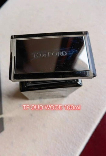 トムフォード ウードウッド オードパルファム 100ml