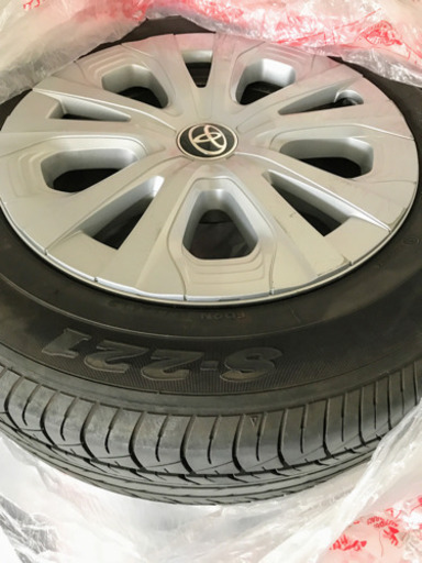 TOYOTA 最新モデルプリウス51系 15インチホイールタイヤセット