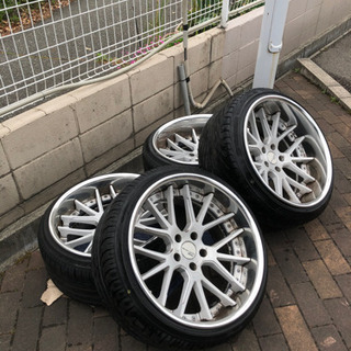 アルミホイール　19インチ　SSR
