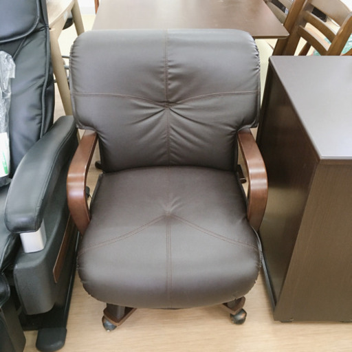 キャスター付き回転椅子☆合皮☆幅56×奥行47×高さ80(座面まで38)cm☆中古品