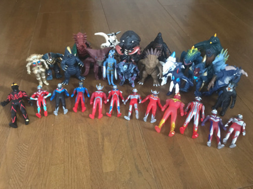 ウルトラマン、怪獣　セット