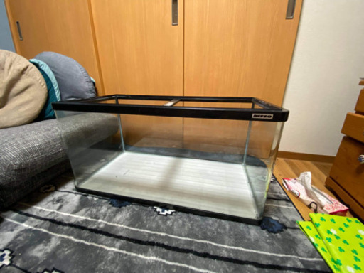 曲げガラス水槽　90*45*45