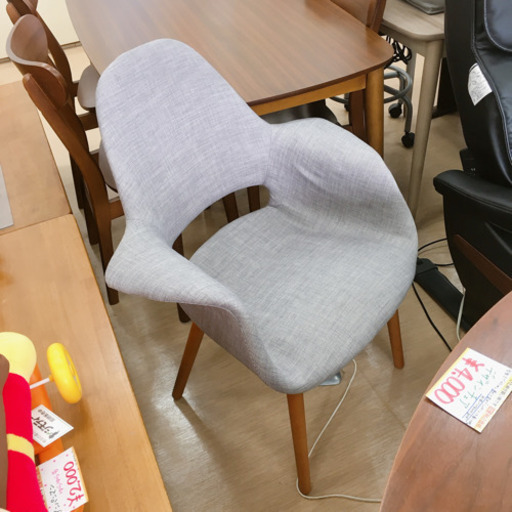 デザインチェア☆NOCE☆幅73×奥行50×高さ88(座面まで46)cm☆おしゃれ家具☆中古品☆