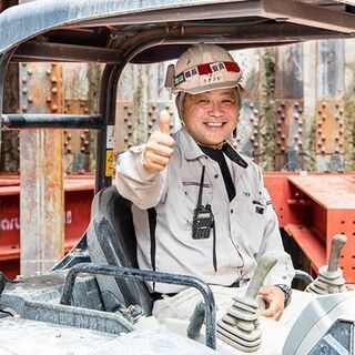 【トリプル3】寮費3か月無料・3食つき・賞与も3回・安定以上の超待遇d（・∀＜）重機オペレーターの画像