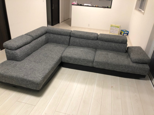 取りにこられる方限定で問合せが多いので1.5万円で大丈夫な方にお譲りします。