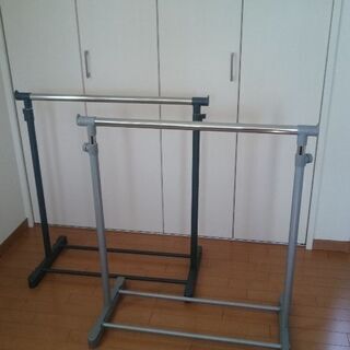 ハンガーパイプ