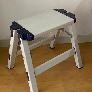 折り畳み脚立