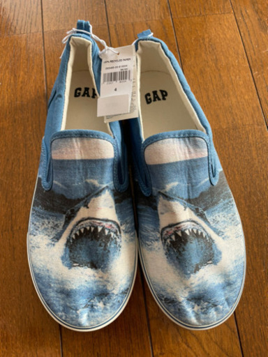 新品GAP キッズスリッポン 4