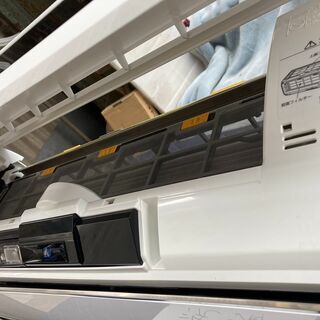 S13.日立，ステンレスクリーン，標準工事費込み,RAS－E40E2,2015年式,14畳用,4.0Kw，中古,本体・ガス1年保証,中古東京都内、横山市内近郊基本設置費込,内部洗浄済み,送料無料の画像