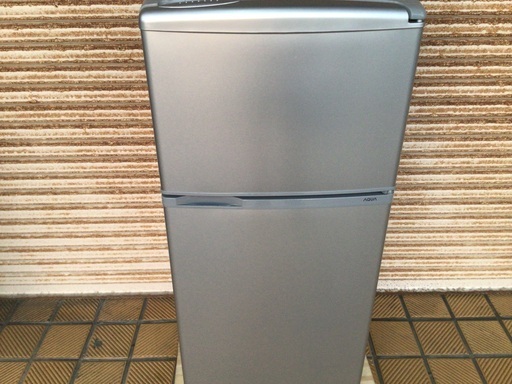 小型冷蔵庫　単身用　美品　特価