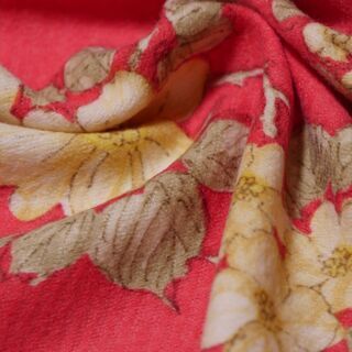 布・生地(未使用)赤色の地に大きめの花柄　[No.34]の画像