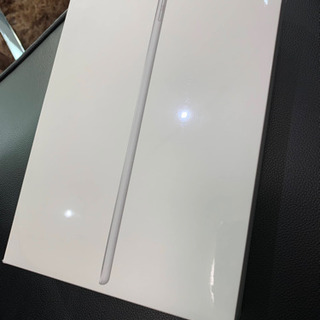 新品　iPad 10.2インチ 第8世代 32GB シルバー MYLA2J/A キーボードケース