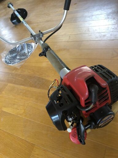 お取引中！『プロ仕様』shindaiwa　肩掛け式草刈り機　24CC　中古品