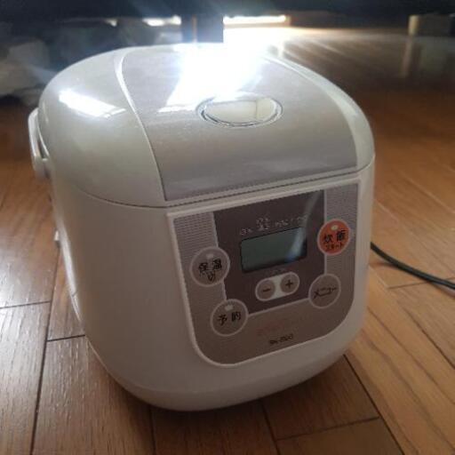 (直接引取) 16年製 電気炊飯器