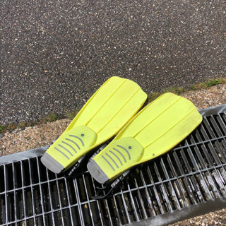 TUSA フィンの画像