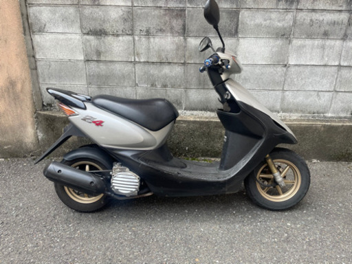 中古　HONDA Z4 セルダイナモ　金ホイール