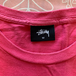 stussy レディースTシャツ　ピンクの画像