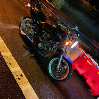 XJR 400