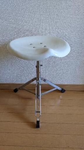 GWセール!!美品　Dulton　ダルトン製　レトロ　アンティーク　ビートスツール 椅子　折りたたみ　クリーム